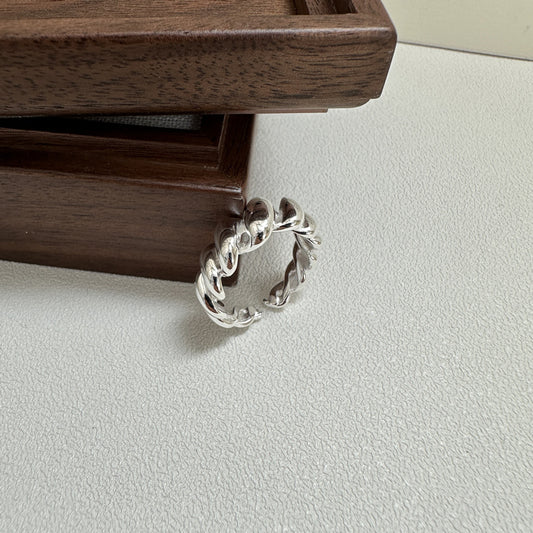 Croissant Horn Ring | Unique S925 Silver Ring | Adjustable Statement Jewelry | Gift for Her