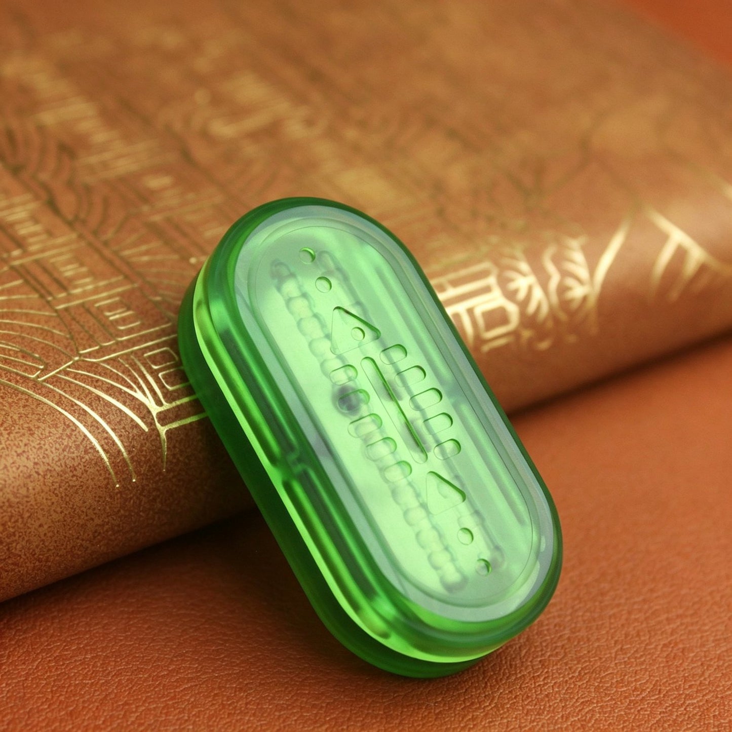 Fishbone EDC Mechanical Push Card | PMMA Dual-Track Click | 3 Colors | Engravable Fidget Toy