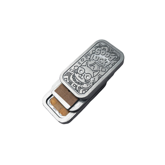 Lucky Cat Triple-Layer Silent Push Card | Metal EDC Fidget Toy | Good Luck Stress Relief Gift