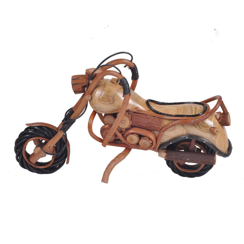 Maquette de moto Harley en rotin tressé | Sculpture artisanale en bois et osier | Cadeau décoratif