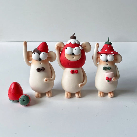 Resin Mouse Ornament Set, 3-4 Piece Collectible Figurines, Cute Desktop Gift