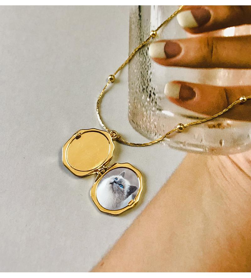 The Memory Locket | Personalized Photo Necklace with Your Custom Picture Inside | Perfect Gift for Her