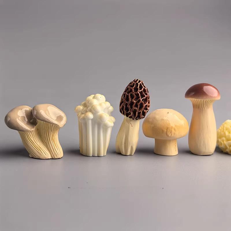 Your Woodland Wonders Collection  A Set of 8 Botanical Mushroom Statues