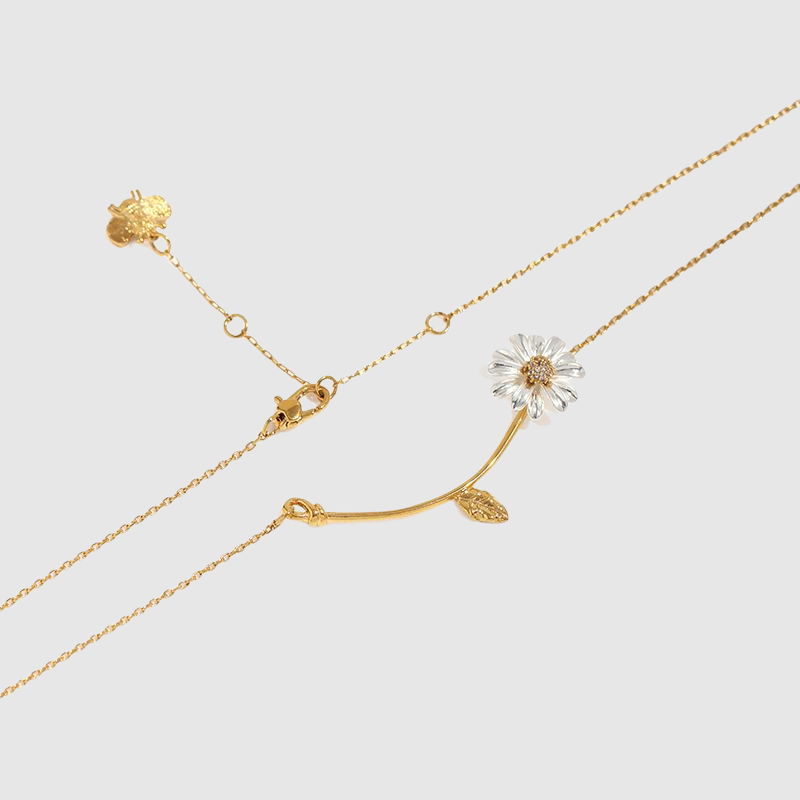 Daisy Leaf Gold Plated Fashion Necklace