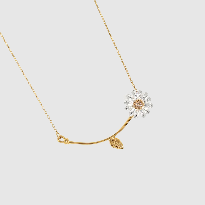 Daisy Leaf Gold Plated Fashion Necklace