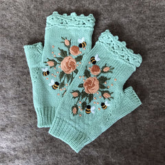 Trendy Botanical Floral Embroidered Half Finger Gloves