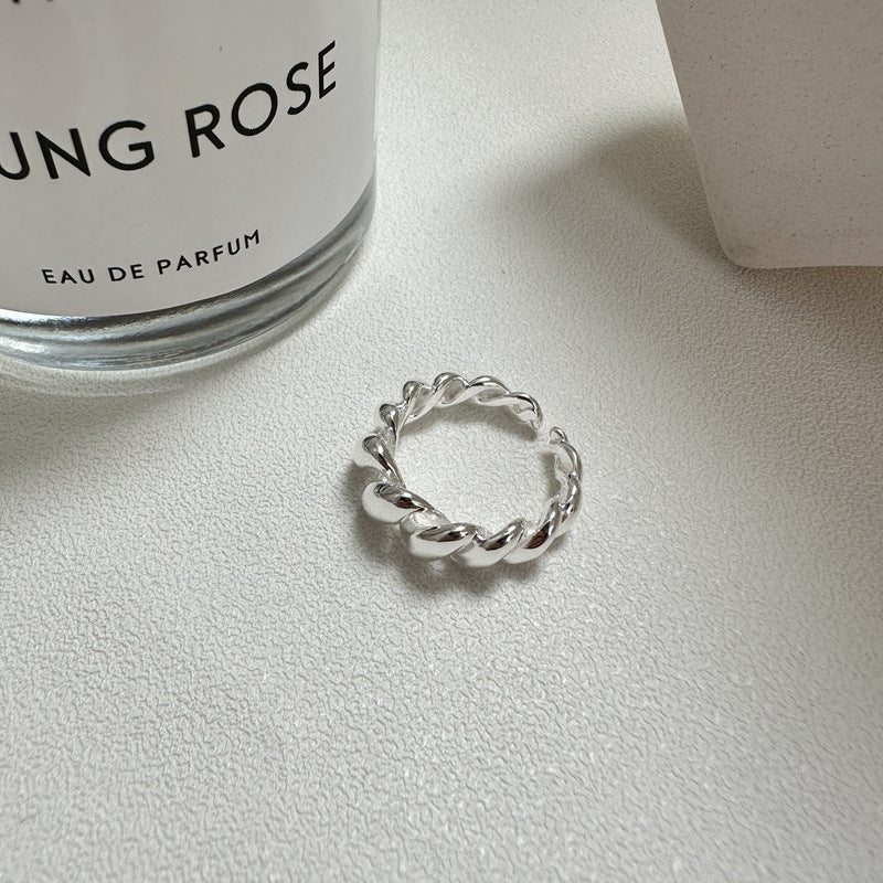 Horn-shaped Ring - Perfect Gift for Your Girlfriend
