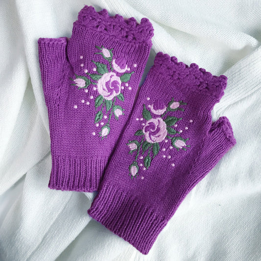 Trendy Botanical Floral Embroidered Half Finger Gloves
