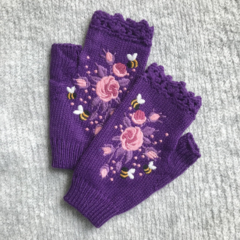 Trendy Botanical Floral Embroidered Half Finger Gloves