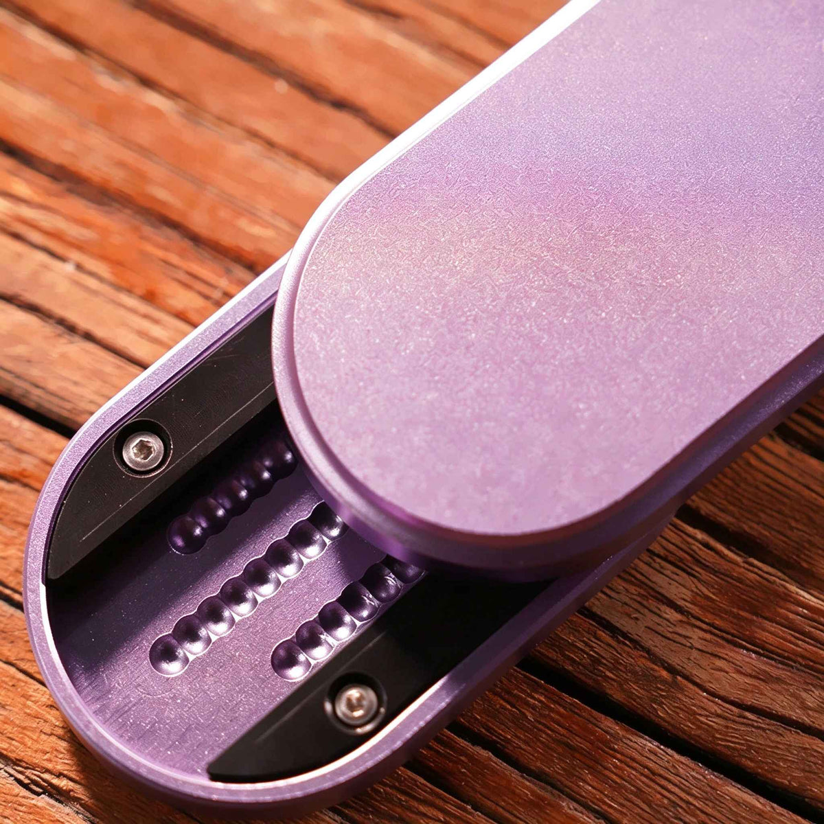Assassin Rotary Mechanical Slider EDC | CNC Aluminum, 360-Degree Pivot