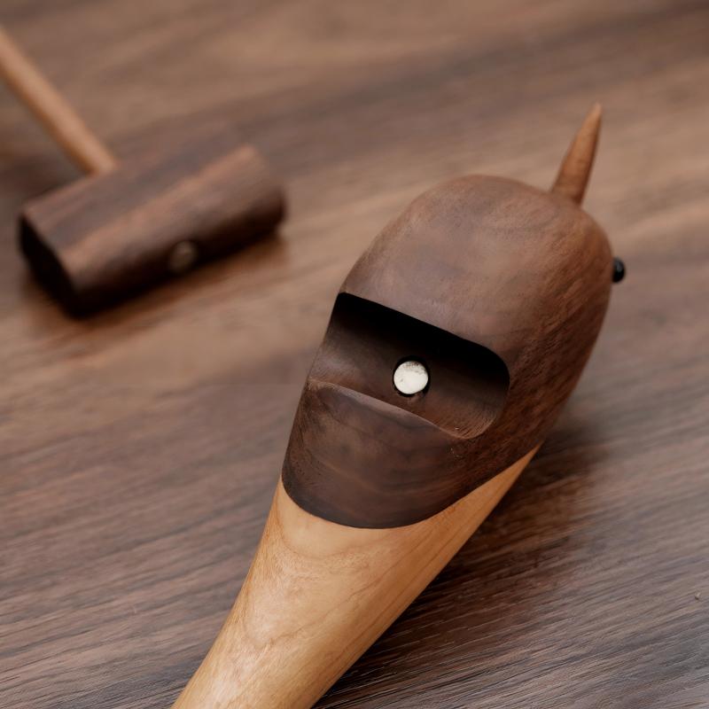 Bird Sculpture Shoe Horn | Walnut & Cherry Wood Magnetic Display Stand | Engravable Desk Decor