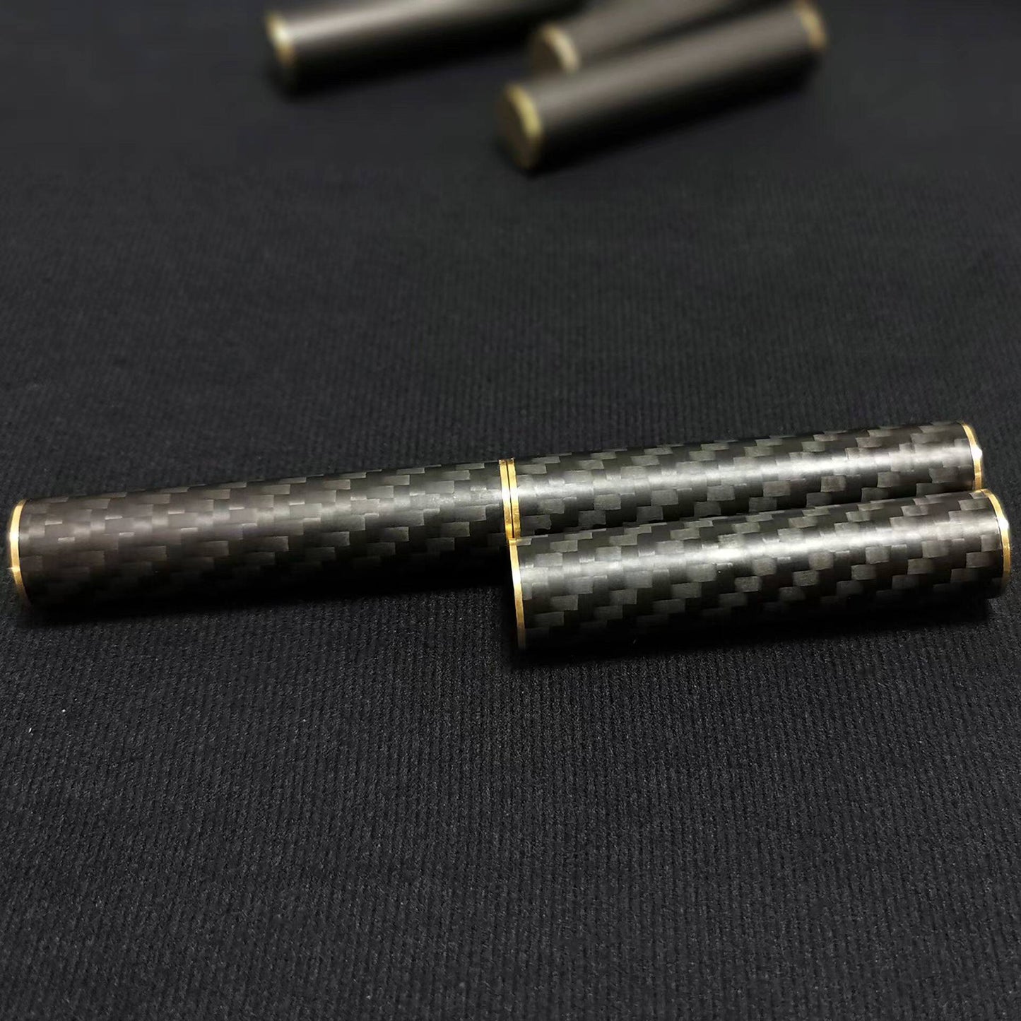 Carbon Fiber Magnetic Nunchaku | EDC Clicker Fidget Spinner Stress Relief Toy