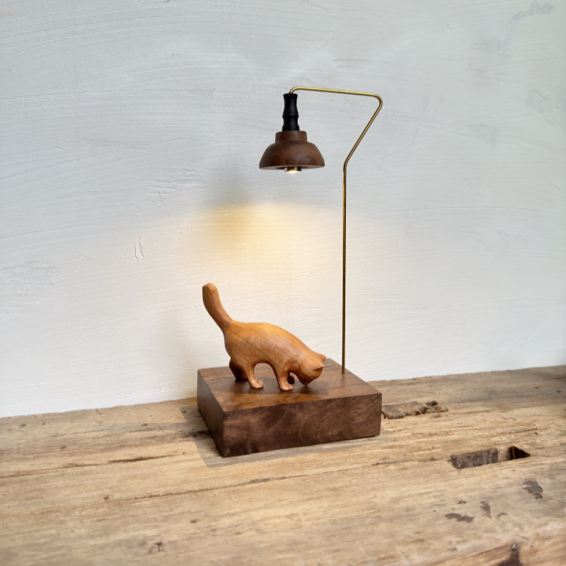 Carved Cat Miniature Library Night Light | Multi-Wood Inlay Desk Sculpture | Battery-Powered Warm Glow