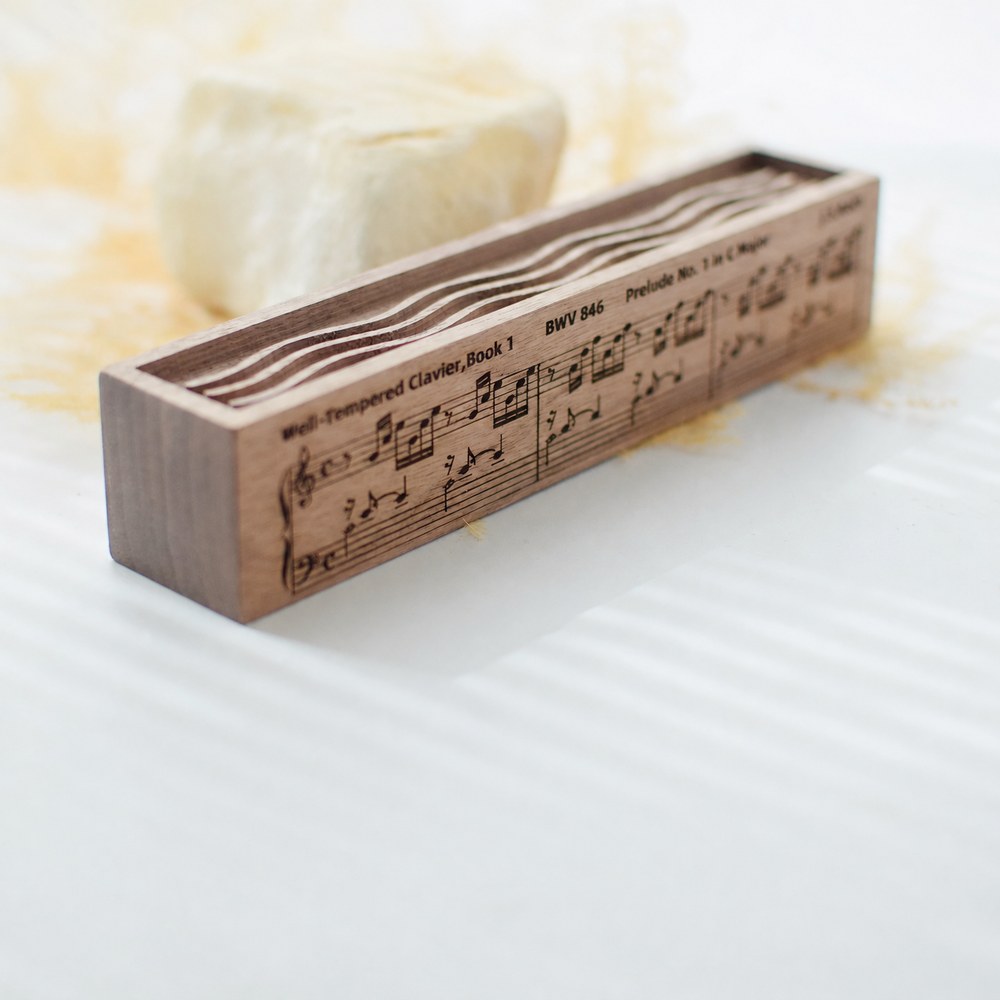Classical Score Aroma Diffuser Block, Handcrafted Solid Wood Desk Decor, Music Lover Gift
