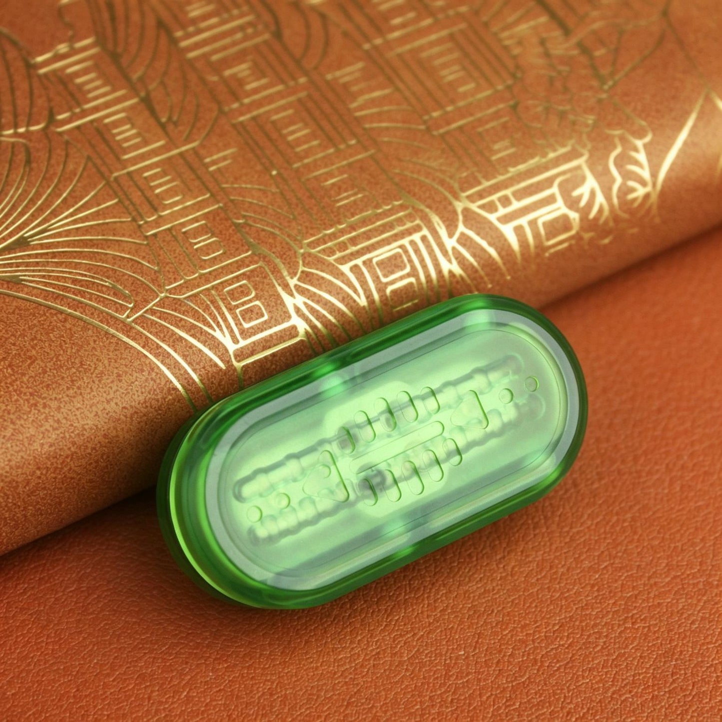 Fishbone EDC Mechanical Push Card | PMMA Dual-Track Click | 3 Colors | Engravable Fidget Toy