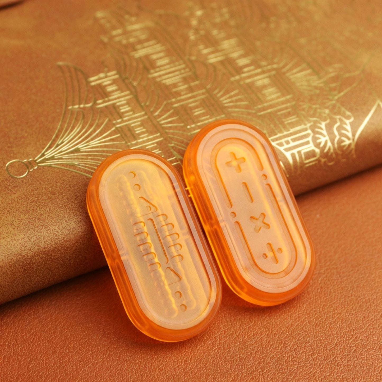 Fishbone EDC Mechanical Push Card | PMMA Dual-Track Click | 3 Colors | Engravable Fidget Toy