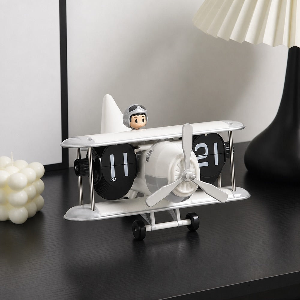 Plane style flip clock white variant