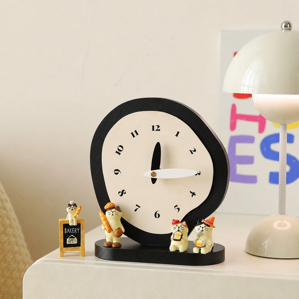 Minimal clock set 2 black with solid wood base