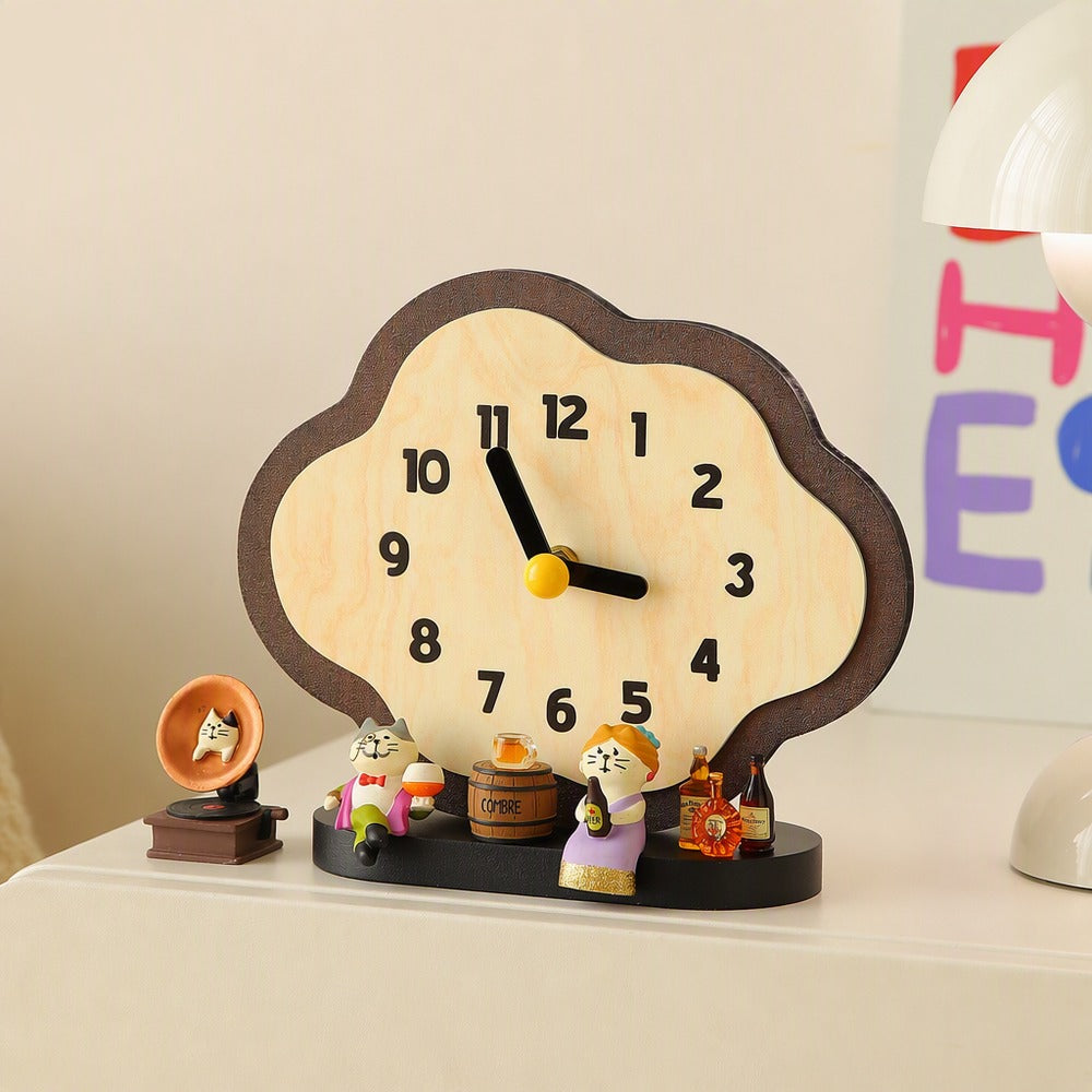 Vintage cloud clock set A with solid wood base