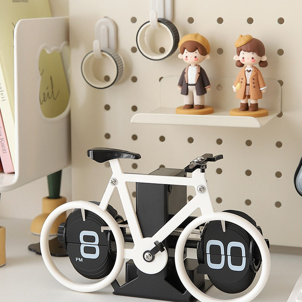 Mechanical clock black and white variants
