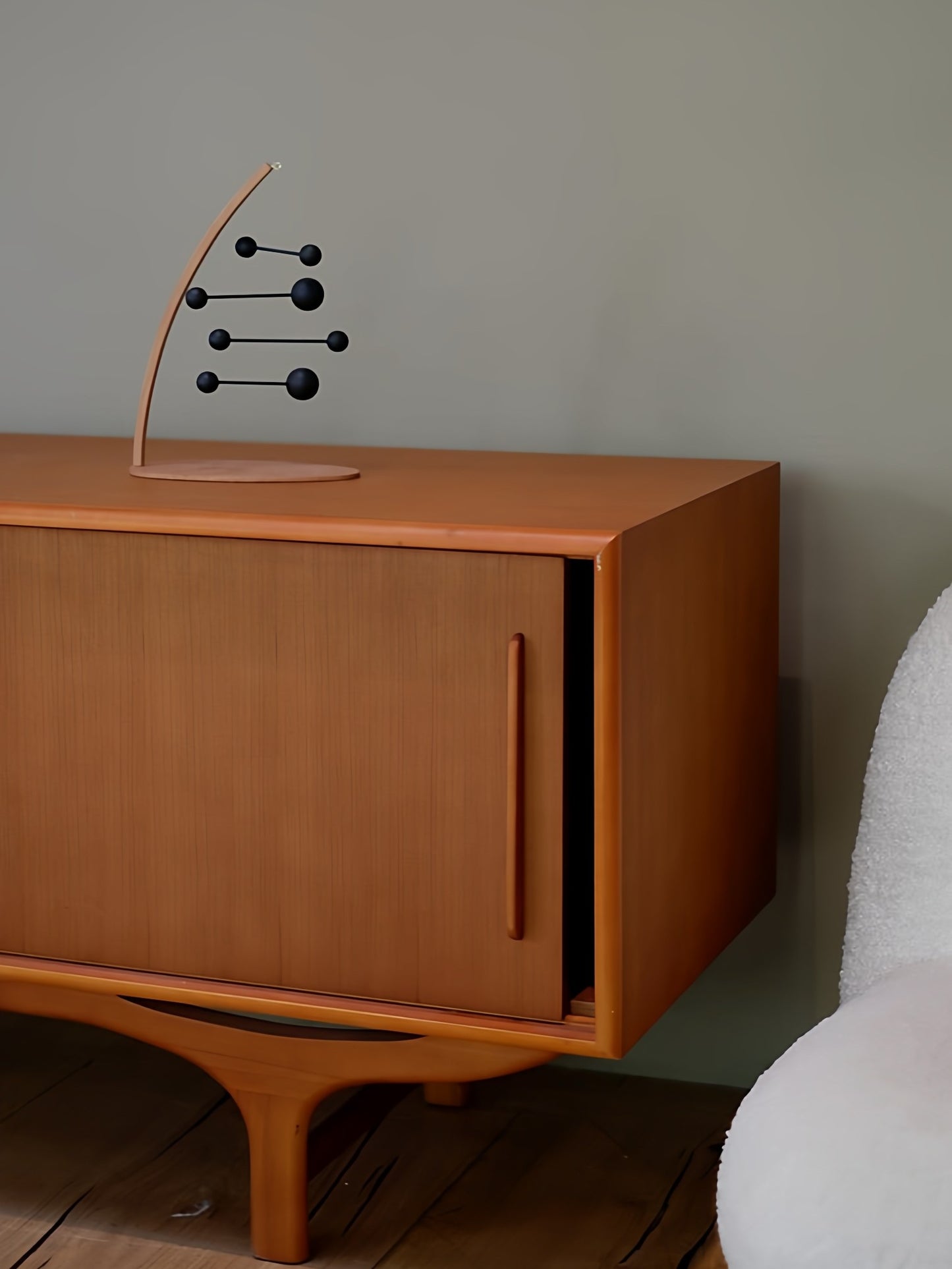 Kinetic Molecular Balance Wood Desk Sculpture | Dynamic Stress Relief Mobile | Engravable Office Decor