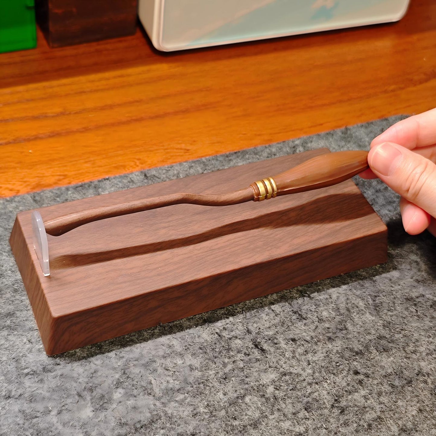 Magnetic Levitating Wizard Broomstick Pen | Fantasy Collectible Desk Display | Engravable Gift