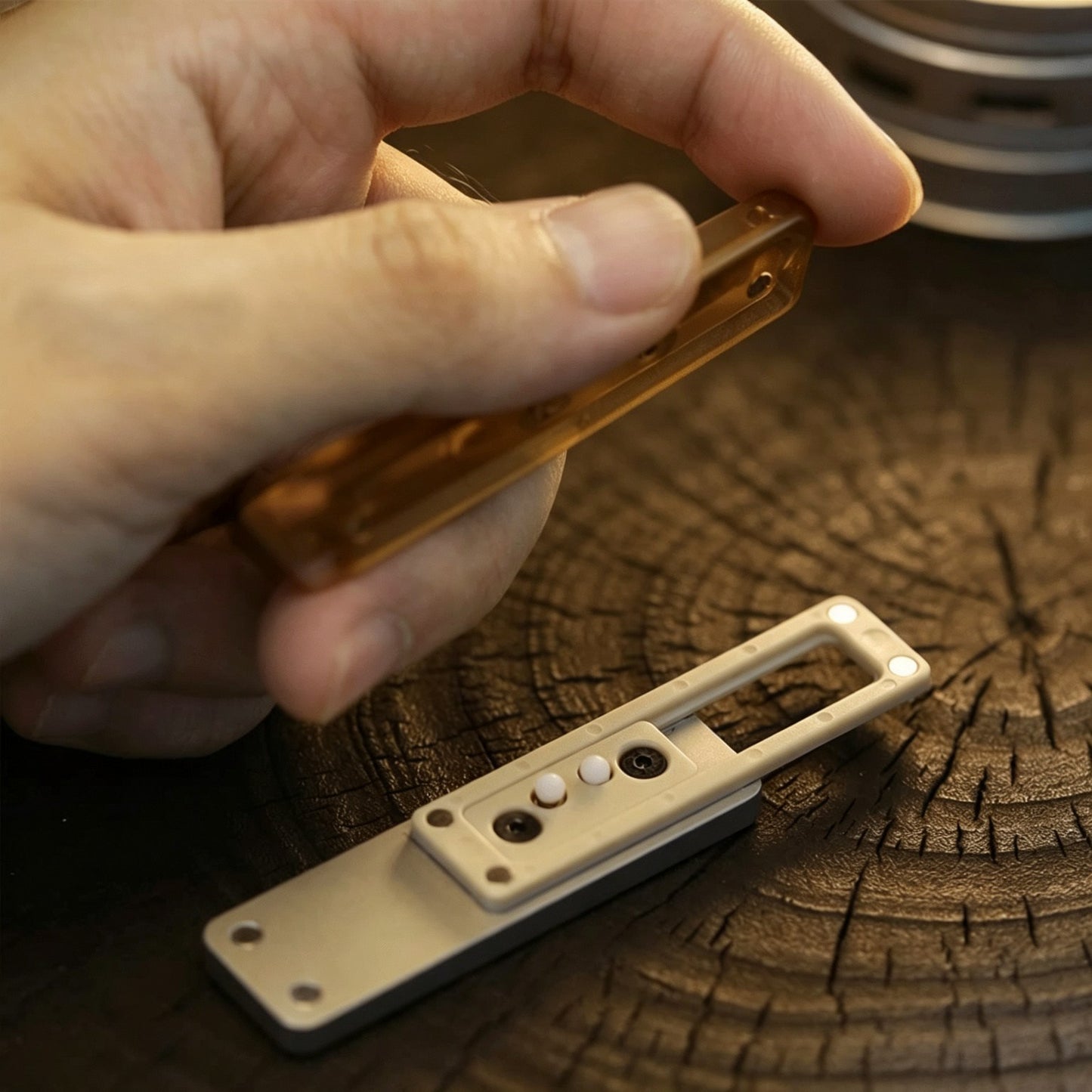Malt Gold EDC Dual-Track Push Card | Electric Current & Step Click | 24mm Travel | Engravable