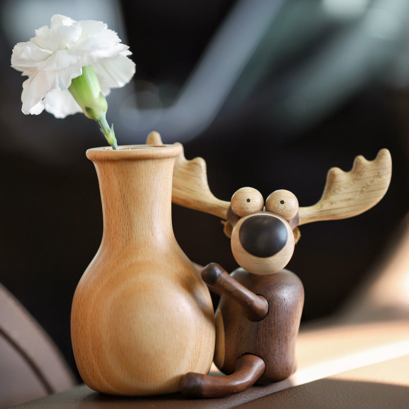 Moose Wood Vase Holder - Handcrafted Desktop Ornament & Flower Display