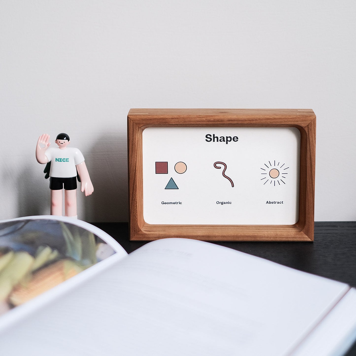 Retro TV Photo Frame | Wooden Desktop Ornament | Custom Photo Print Gift