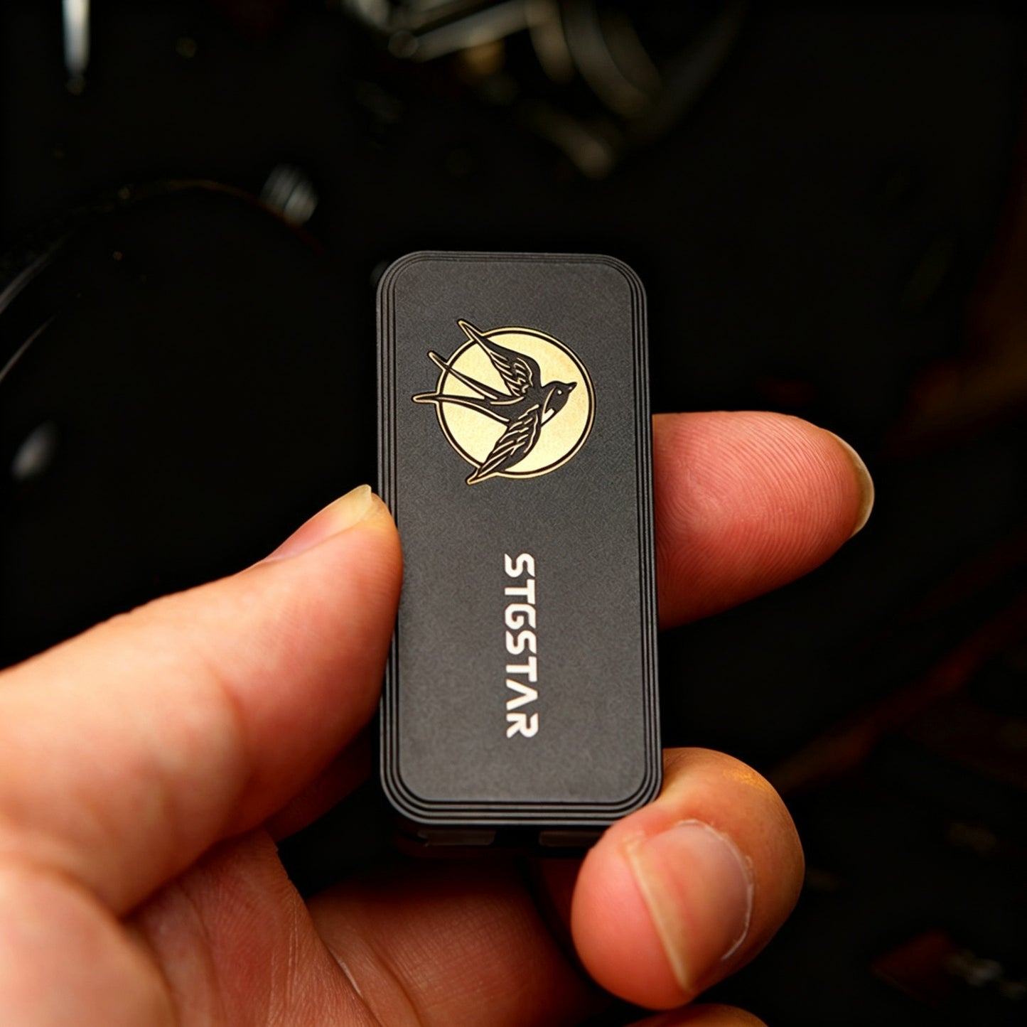 Swallow EDC Push-Card | Aluminum Body | Brass Swallow Badge | CNC Machined | 3 Colors | Engravable