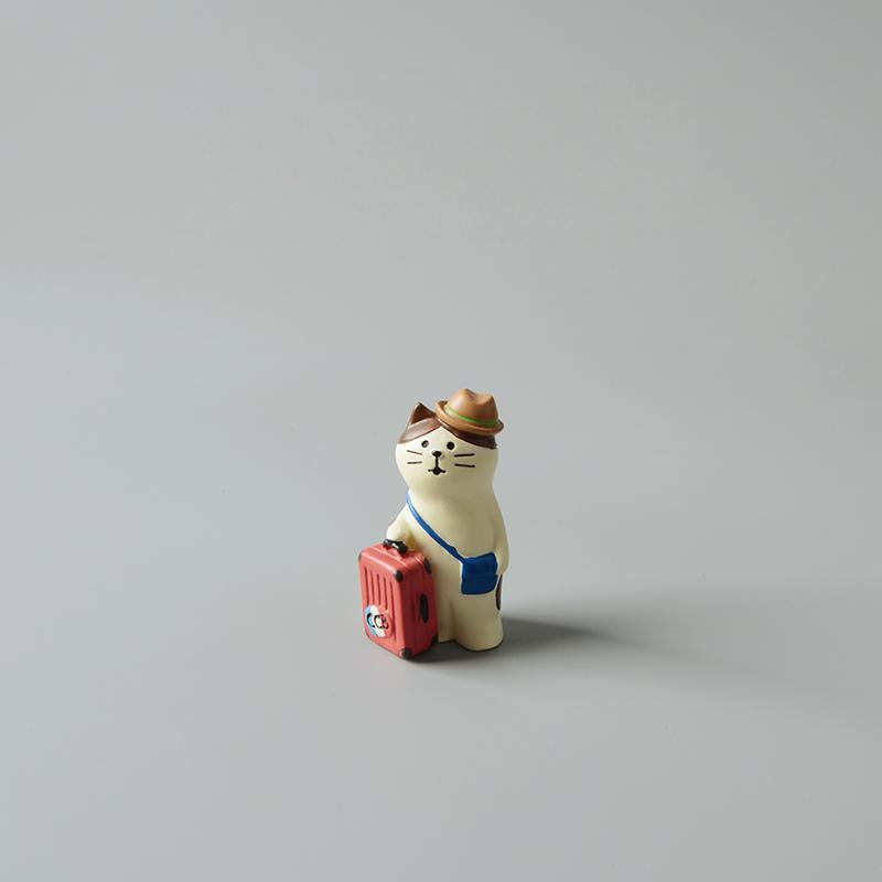 The Globetrotter Cat Set | 4-Piece Adventurer Figurines for Desk & Home Decor