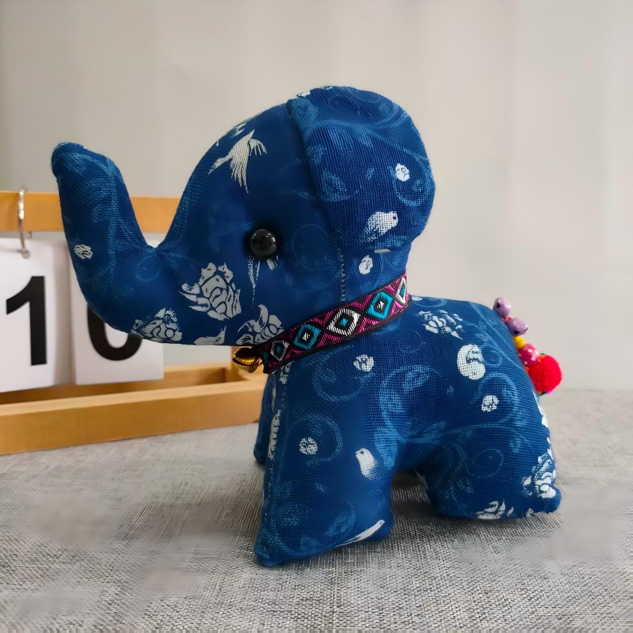 Tie-Dye Elephant Blind Box, Handmade Fabric Ornament, Random Style Desktop Gift