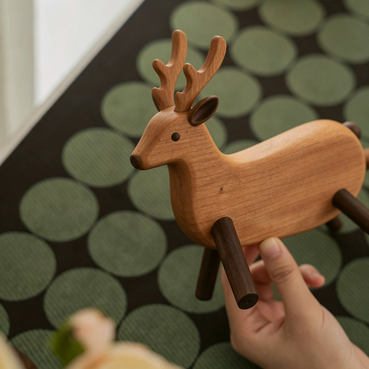 Two-Tone Wood Deer Jewelry Stand | Antler & Catchall Tray
