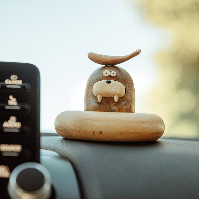 Walrus Nana Wooden Desk Sculpture - handcrafted, wooden sculpture, animal gift - detail view
