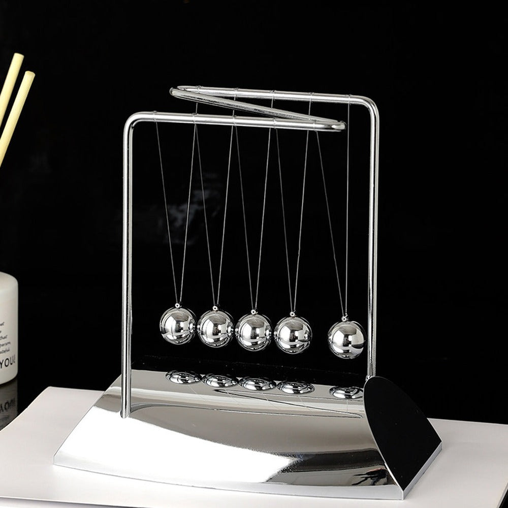 Newton's cradle desk set detail 2
