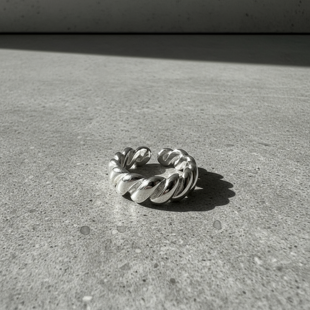 Croissant horn ring bold statement product shot