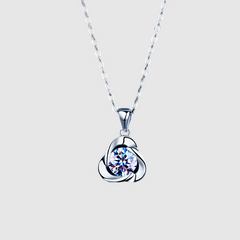 The New Mosson Stylish Versatile  Clavicle Chain Clammosson  Stone Pendant Valentine's Day Gift