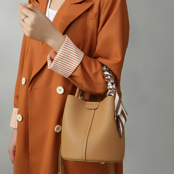 New handbags Women's crossbody bag light luxury leather hand bucket bag