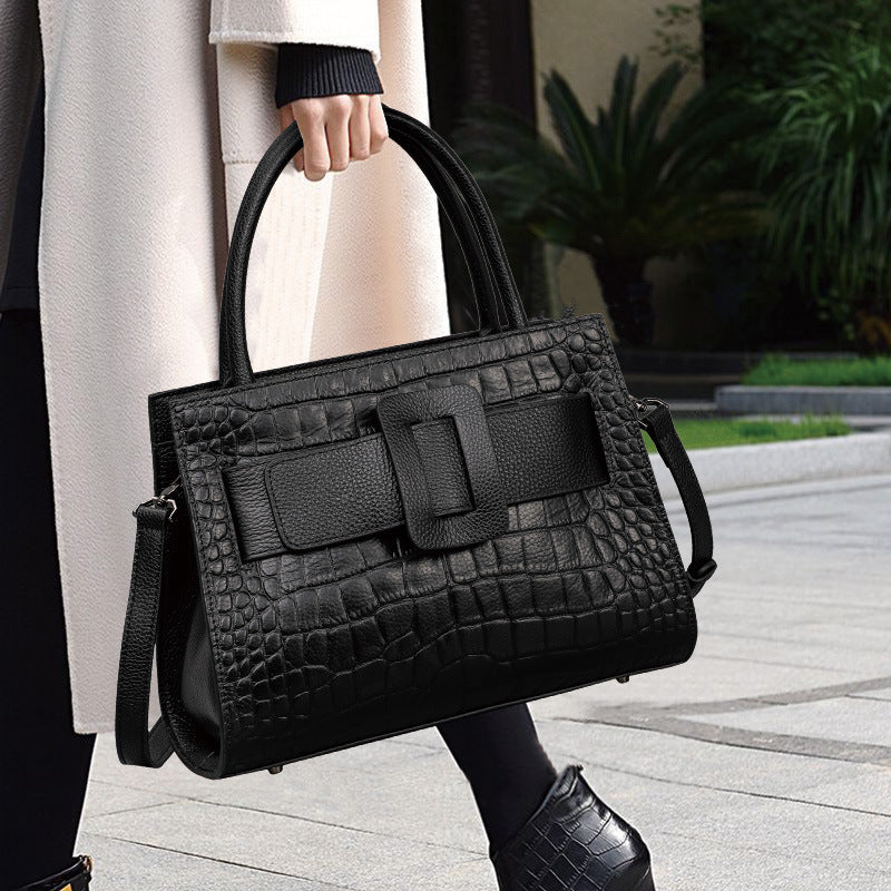 New Ladies Bags Atmospheric Shoulder Fashion Versatile Leather