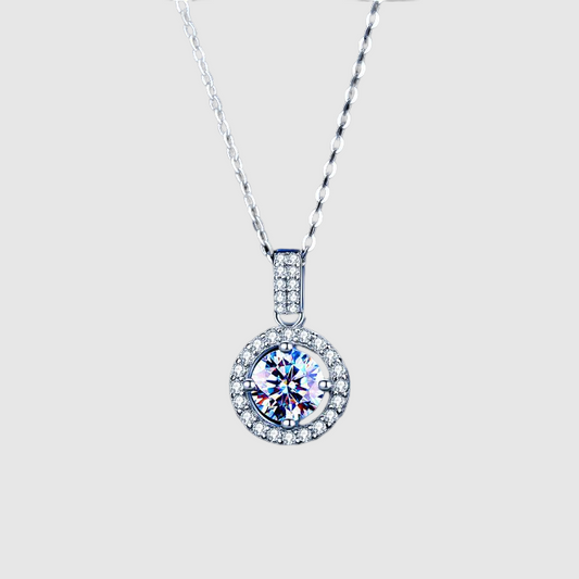 The New Mosson Stylish Versatile  Clavicle Chain Clammosson  Stone Pendant Valentine's Day Gift